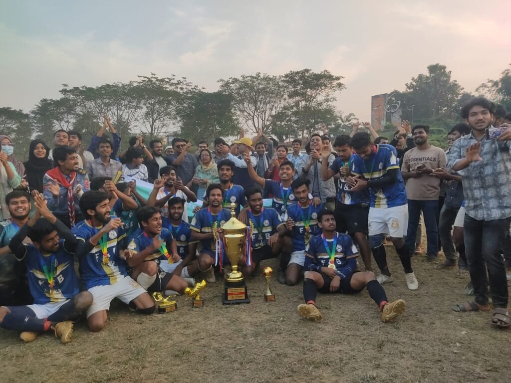 শহিদ আব্দুল কাইয়ুম স্মৃতি ফুটবল টুর্নামেন্টে চ্যাম্পিয়ন ফিন্যান্স বিভাগ 