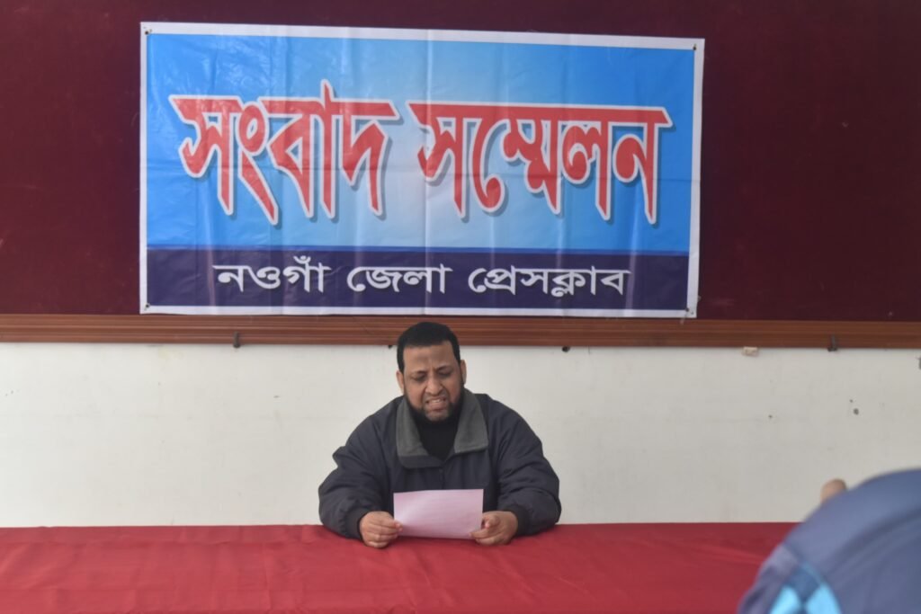 নওগাঁয় আপন ভাইদের দ্বারা প্রাণনাশের হুমকি
